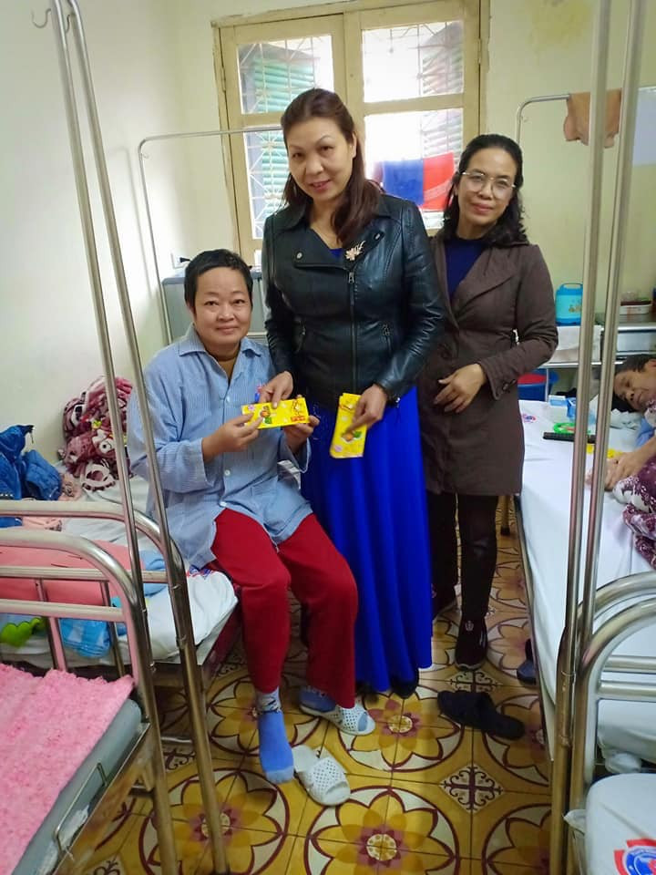 Tết đến sớm với bệnh nhân ung thư Tết đến sớm với bệnh nhân ung thư