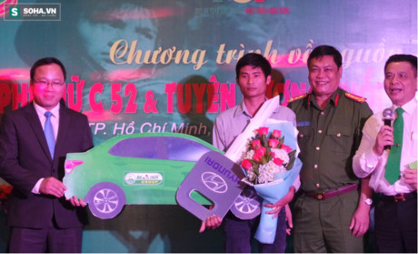 Tài xế cứu 30 người thoát chết: Tai xe cuu 30 nguoi thoat chet: