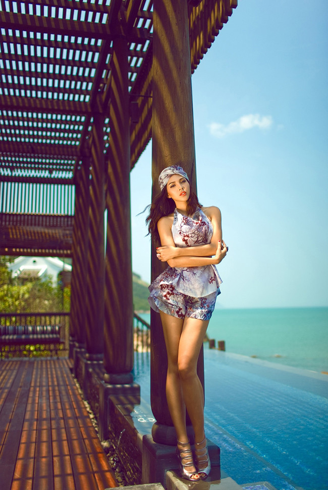 Những đôi chân “kiếm Nhật” đầy cám dỗ của mỹ nữ Việt ảnh 15 Những đôi chân