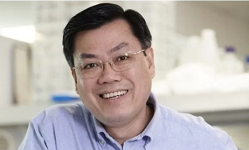 Giáo sư Nguyễn Văn Tuấn.