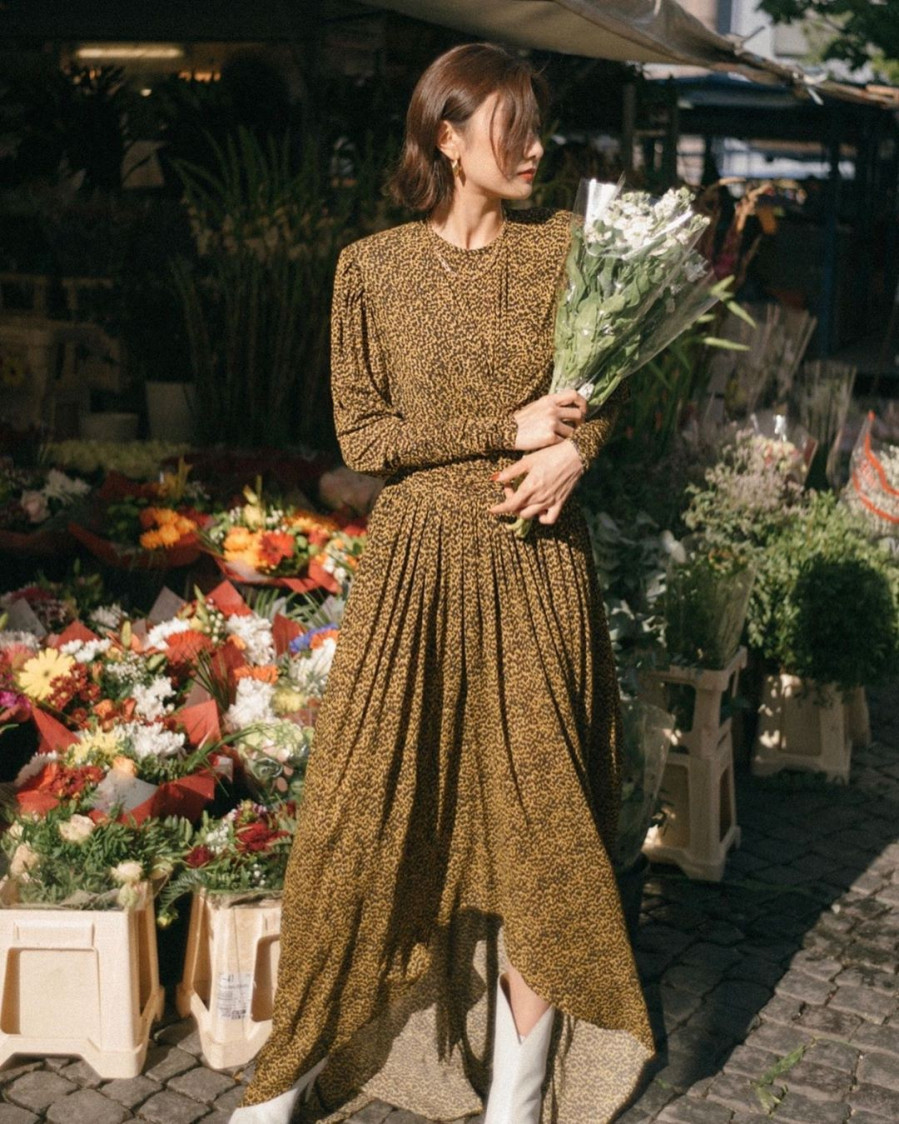 Kiểu váy hợp nhất với thời tiết se lạnh ảnh 1 Empty