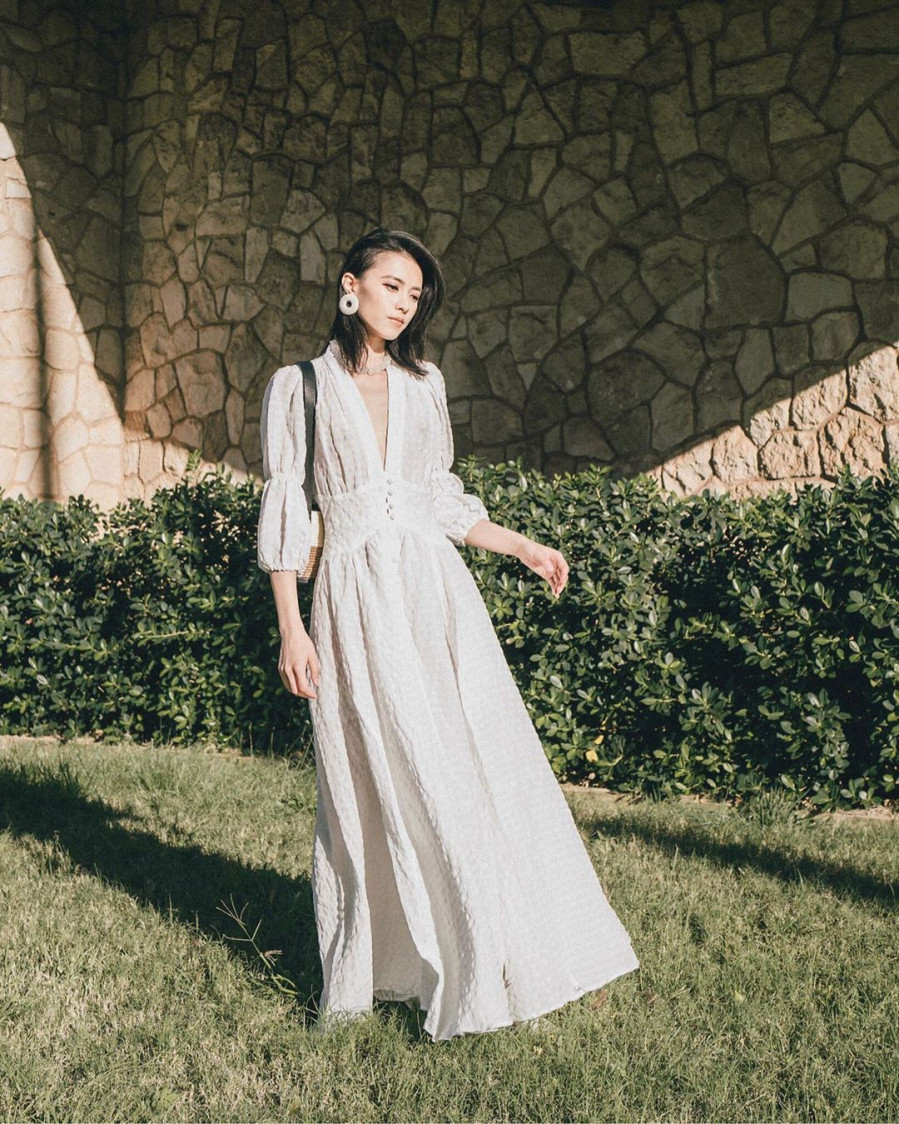 Kiểu váy hợp nhất với thời tiết se lạnh ảnh 6 Empty