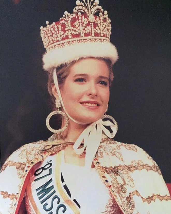 Bật mí quốc gia “ẵm” trọn bộ 7 vương miện Hoa hậu danh giá nhất thế giới ảnh 3