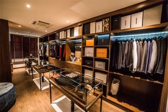 ông trùm chân dài vũ khắc tiệp,Ông trùm chân dài,ông trùm chân dài khắc tiệp, sao Việt