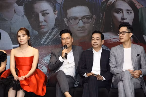 Việt Anh bị mắng làm việc thiếu chuyên nghiệp vì tự ý sửa mặt khi đang quay phim-3