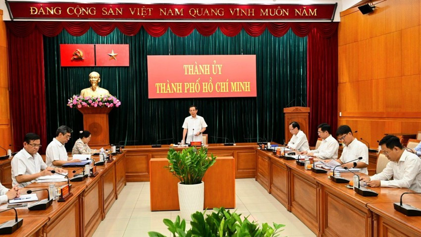 Một cuộc họp của Thường trực Ban Chỉ đạo phòng, chống tham nhũng, tiêu cực TPHCM. Ảnh: Thành ủy TPHCM
