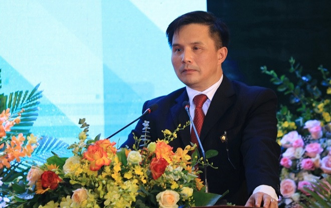 PGS.TS Lê Quân, Bí thư Đảng ủy, Hiệu trưởng Trường Đại học Kiến trúc Hà Nội phát biểu tại buổi lễ. PGS.TS Lê Quân, Bí thư Đảng ủy, Hiệu trưởng Trường Đại học Kiến trúc Hà Nội phát biểu tại buổi lễ.