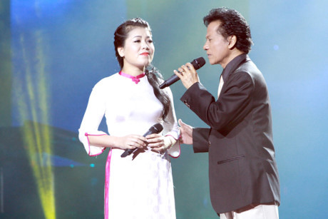 “Vua nhạc sến” - Chế Linh: Chạy show không hẳn vì tiền - Ảnh 1 “Vua nhac sen” - Che Linh: Chay show khong han vi tien - Anh 1