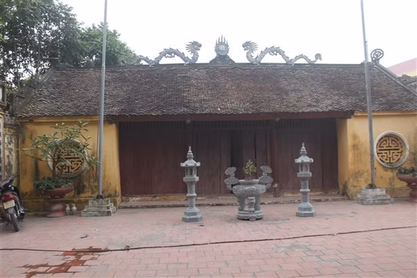 Nghè Thanh Hoài - nơi phát hiện tấm bia đá đầu thế kỷ thứ 4.