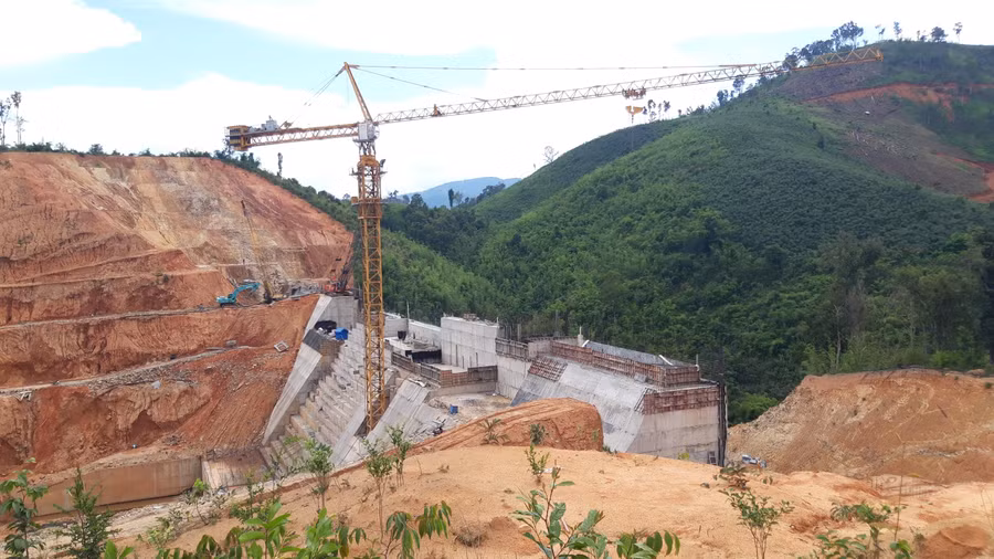 Dự án hồ chứa nước Đăk Pokei vẫn đang được xây dựng.