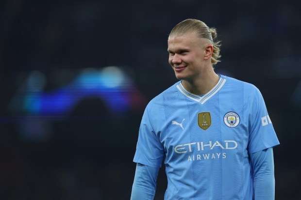 Hành trình bảo vệ ngôi vương của Manchester City sẽ đụng độ Real Madrid ở tứ kết Champions League. Hành trình bảo vệ ngôi vương của Manchester City sẽ đụng độ Real Madrid ở tứ kết Champions League.