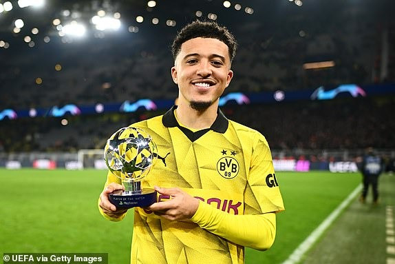Sancho được bình chọn xuất sắc nhất trận Dortmund – PSV ở lượt về vòng 1/8 Champions League hôm 14/3. Sancho được bình chọn xuất sắc nhất trận Dortmund – PSV ở lượt về vòng 1/8 Champions League hôm 14/3.