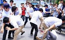 Có cả một "hệ sinh thái" quanh HS cần được quan tâm. Có cả một "hệ sinh thái" quanh HS cần được quan tâm.