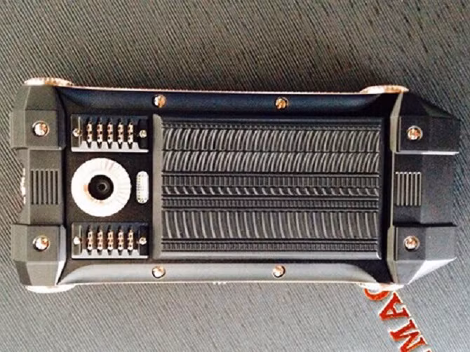 New Defency, smartphone 3000 USD cho giới nhà giàu Trung Quốc, sử dụng chip MediaTek