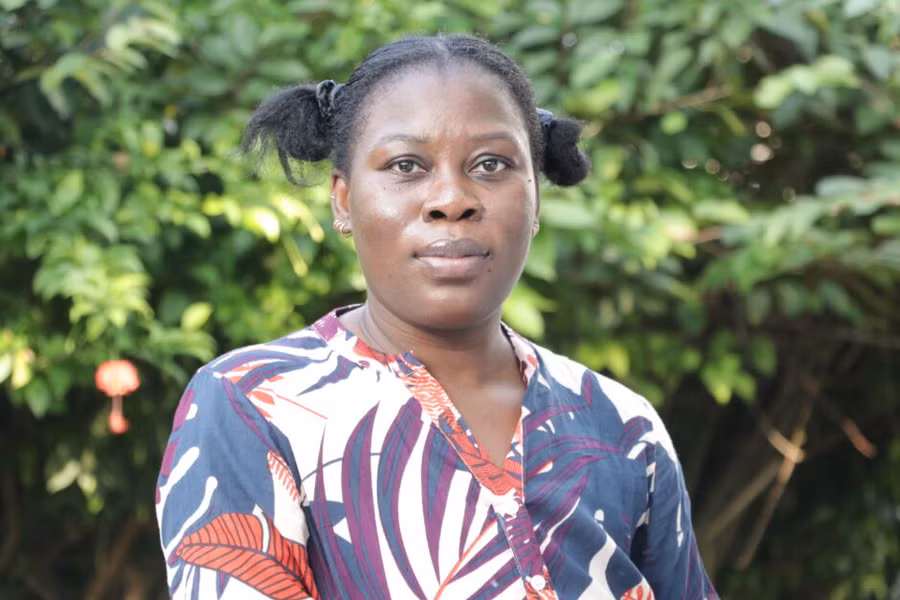 Nhà báo Ruona Meyer đã dấn thân điều tra về tình trạng buôn lậu siro ho chứa codeine.