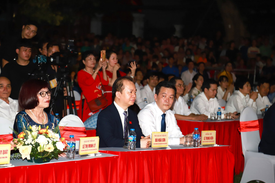 Đại biểu tham dự Lễ kỷ niệm. Đại biểu tham dự Lễ kỷ niệm.