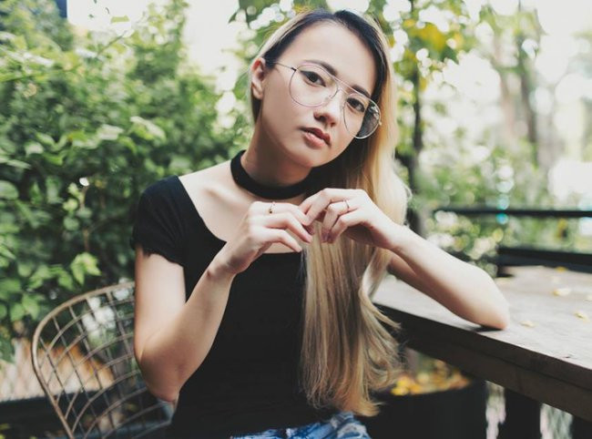 Không còn là một cô bé, Xuân Nghi hiện tại gây ấn tượng với hình ảnh một cô thiếu nữ xinh đẹp, cá tính vàquyến rũ.