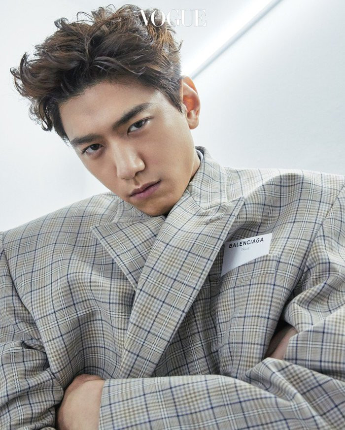Nam diễn viên Sung Joon gây bất ngờ khi tuyên bố đã kết hôn và có con ảnh 2