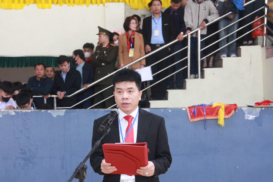 Phó Giám đốc Sở GD&ĐT Nguyễn Hồng Cường khai mạc Hội khỏe Phù Đổng. Phó Giám đốc Sở GD&ĐT Nguyễn Hồng Cường khai mạc Hội khỏe Phù Đổng.