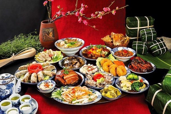 Thức ăn ngày Tết nhiều thịt, ít rau xanh không tốt cho hệ tiêu hoá. Ảnh minh họa. Thức ăn ngày Tết nhiều thịt, ít rau xanh không tốt cho hệ tiêu hoá. Ảnh minh họa.