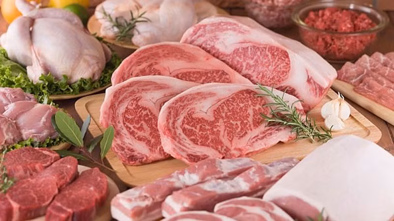 Ăn quá nhiều thịt khiến dễ tăng cân và cũng không hề tốt cho sức khỏe. Ảnh minh họa.