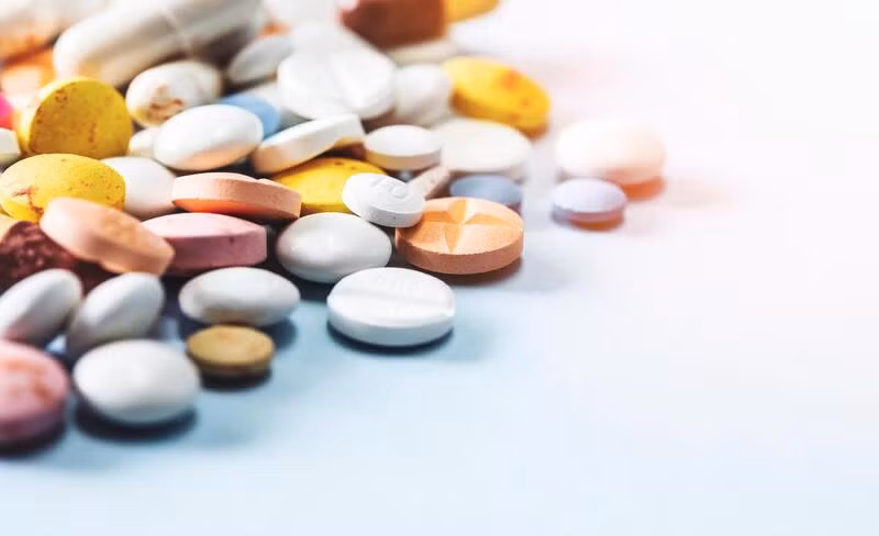 Điều trị nội khoa thường được áp dụng cho các trường hợp viêm xoang cấp tính.