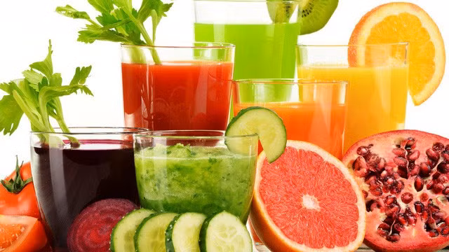 Thực phẩm rau củ quả, sinh tố bổ sung ngày Tết. Nguồn: Viện Dinh dưỡng.