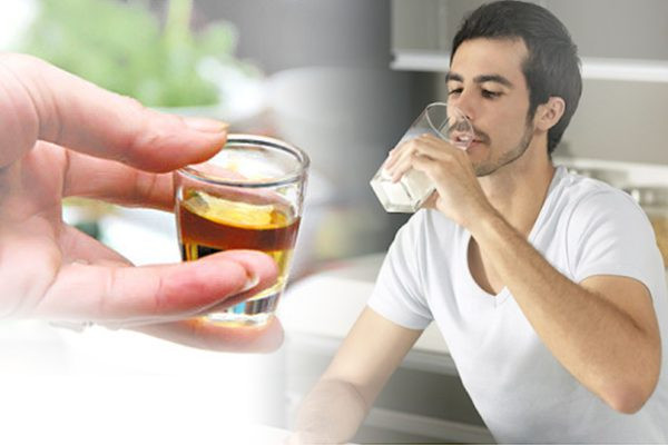 Uống rượu bia ngày tết cũng nên hạn chế, không vì quá vui vẻ mà uống liên tục trong nhiều ngày. Ảnh minh họa.