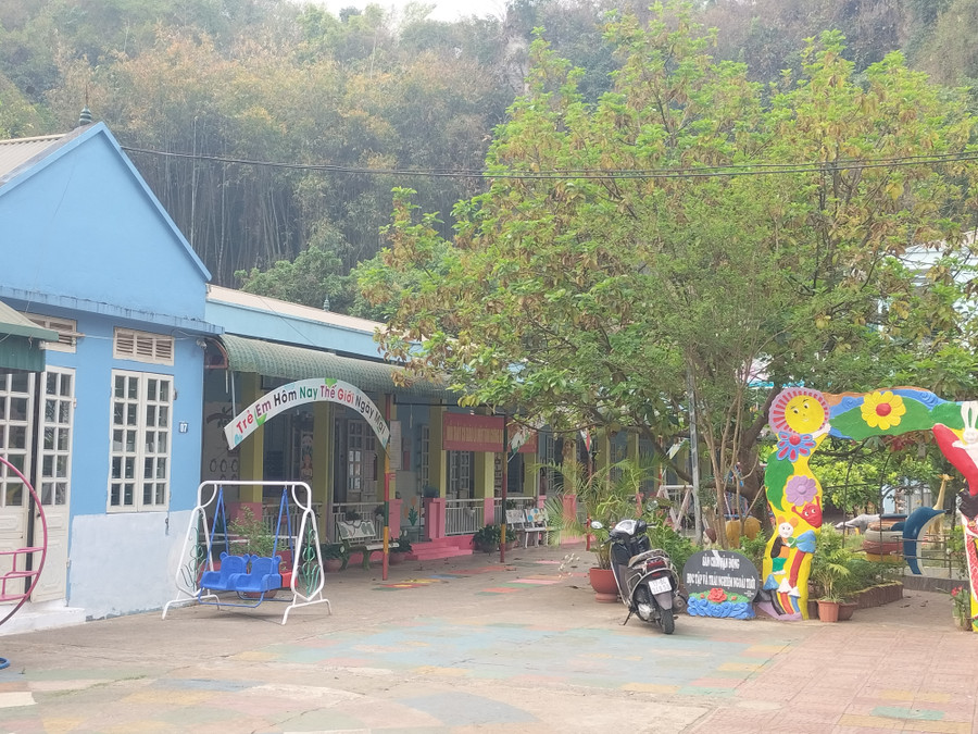 Khuôn viên trường mầm non Sơn Ca. Khuôn viên trường mầm non Sơn Ca.