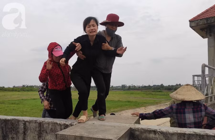 Tiếng khóc xé lòng trong ngôi nhà 3 đứa trẻ bị đuối nước: Tụi nó còn chưa kịp ăn bữa cơm chiều với bố mẹ-3