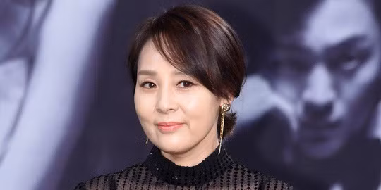 Tang lễ kín đáo của nữ diễn viên tài năng xứ Hàn Jeon Mi Sun - Ảnh 1.