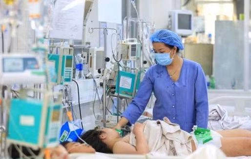 Theo HCDC, từ ngày 15 - 21/8, thành phố ghi nhận 46.044 trường hợp mắc sốt xuất huyết. Ảnh: HCDC