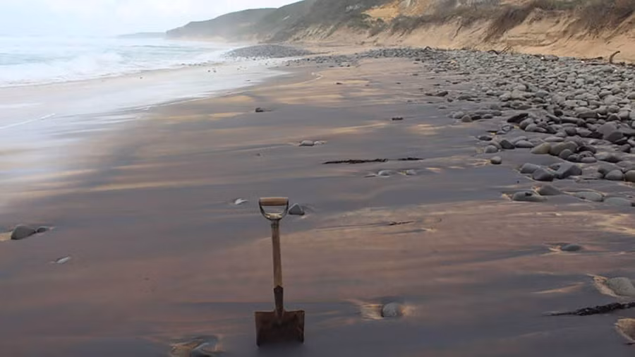 Các nhà nghiên cứu đã phát hiện mảnh vỏ Trái đất trên bờ biển phía Đông của Vịnh Hudson, có niên đại 4,3 tỷ năm tuổi.