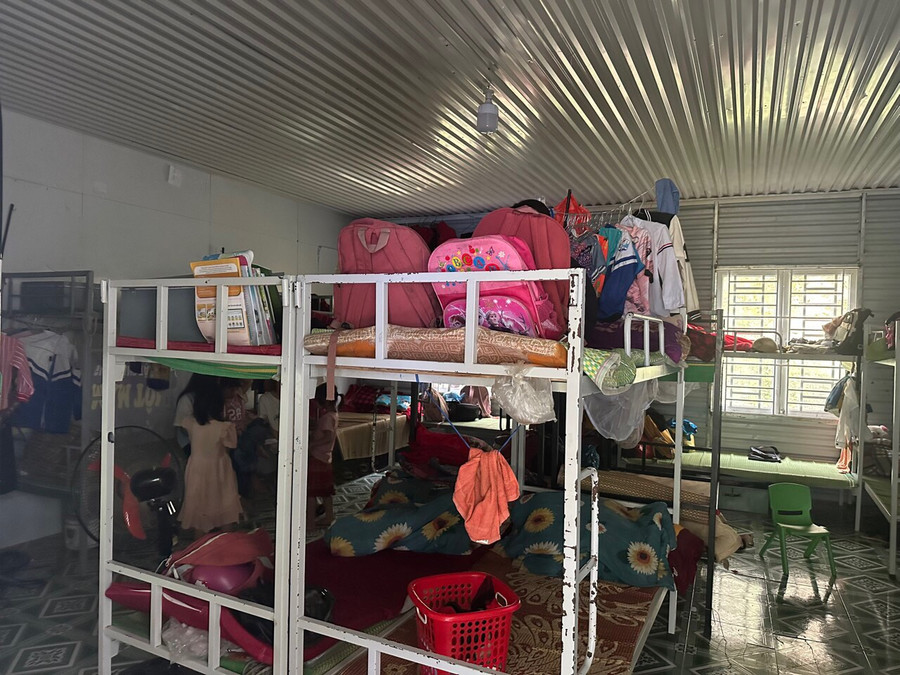 Chỗ ở bán trú của học sinh xã Tường Tiến.