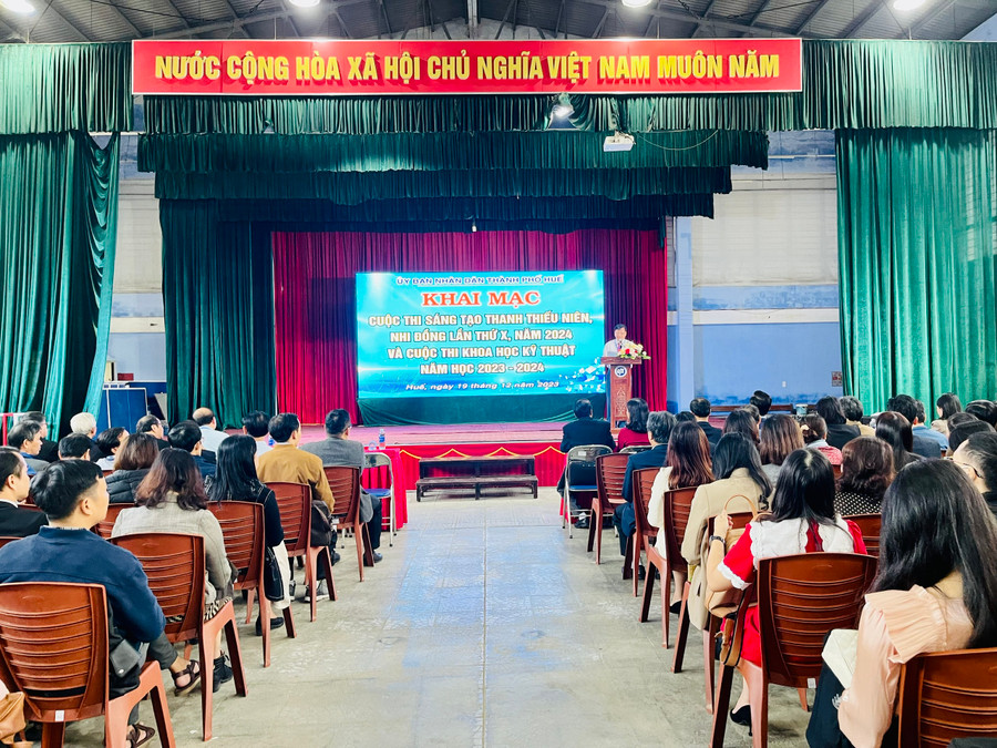 Khai mạc cuộc thi sáng tạo thanh thiếu niên, nhi đồng lần X và Cuộc thi khoa học kỹ thuật.