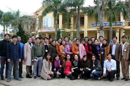 Các nhà báo chuyên trách lĩnh vực GD&ĐT của một số cơ quan thông tấn, báo chí trong một lần đi thực tế tại Trường THCS Diễn Hải, huyện Diễn Châu (Nghệ An). Ảnh: Việt Hà Các nhà báo chuyên trách lĩnh vực GD&ĐT của một số cơ quan thông tấn, báo chí trong một lần đi thực tế tại Trường THCS Diễn Hải, huyện Diễn Châu (Nghệ An). Ảnh: Việt Hà