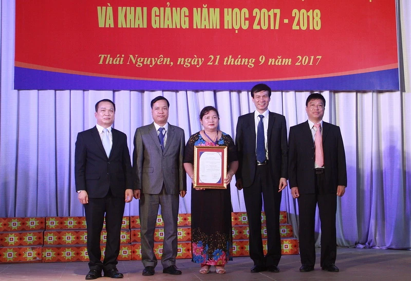 Trường ĐH Sư phạm Thái Nguyên công bố kết quả kiểm định chất lượng giáo dục và khai giảng năm học mới