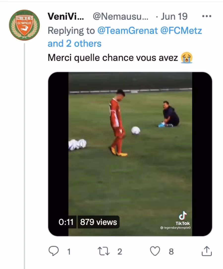 Cổ động viên Metz đăng video phô diễn kỹ năng chơi bóng của Quang Hải.