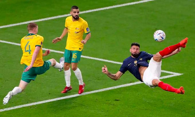 Úc vẫn còn hy vọng nếu giành kết quả khả quan ở lượt cuối vòng bảng. Úc vẫn còn hy vọng nếu giành kết quả khả quan ở lượt cuối vòng bảng.