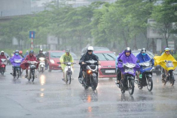 Hà Nội nhiều mây, có mưa rào. (Ảnh minh họa)