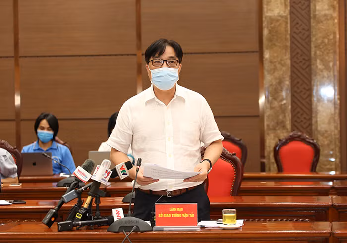 Giám đốc Sở Giao thông vận tải Vũ Văn Viện. Ảnh: UBND TP Hà Nội.