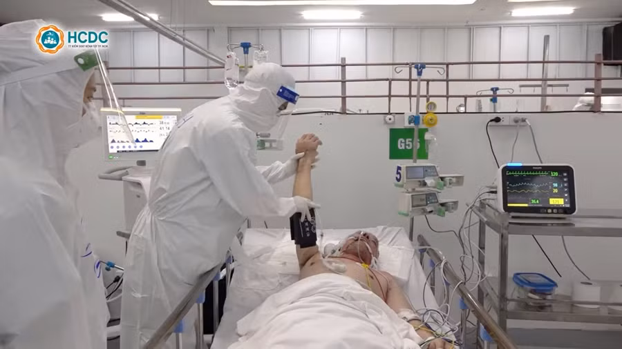 "Phép màu" cho những ca bệnh Covid-19 nguy kịch ảnh 3