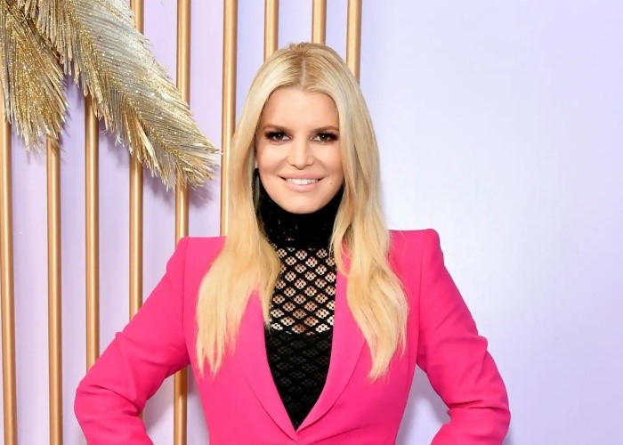 Nữ ca sĩ Jessica Simpson.