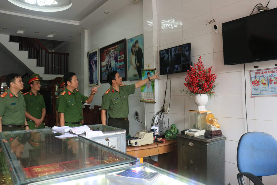 Giám đốc Công an tỉnh Hà Tĩnh, ông Nguyễn Hồng Phong trực tiếp chỉ đạo chuyên án.