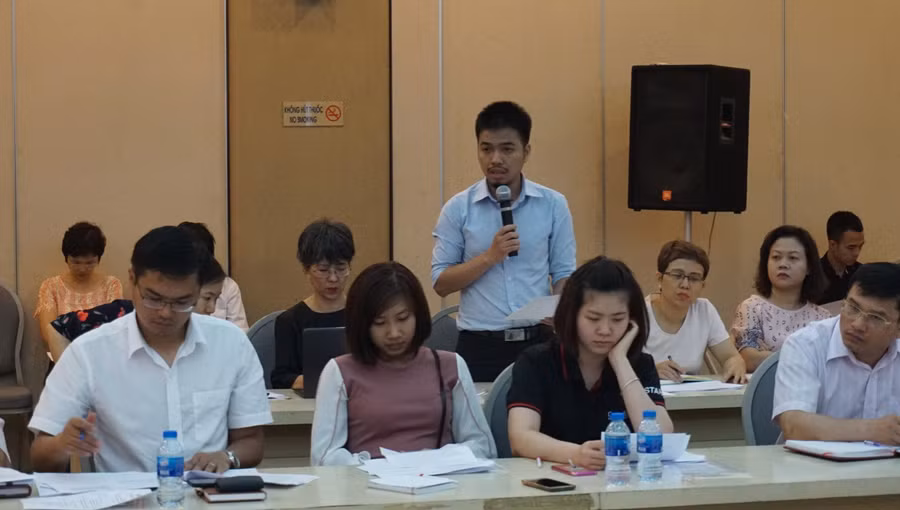 Ông Hoàng Anh Đức phát biểu tại hội thảo