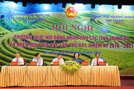 Chủ tọa hội nghị giao ban Thường trực HĐND các tỉnh trung du và miền núi phía Bắc.