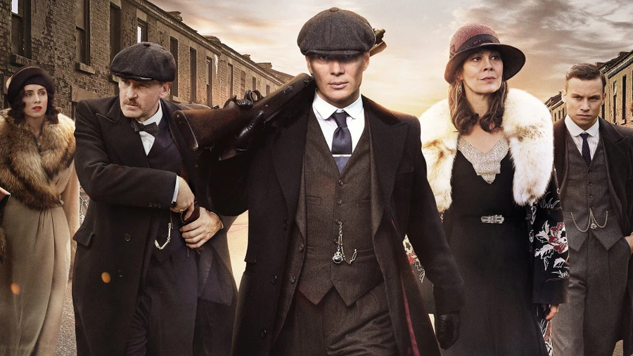 Bộ phim Peaky Blinders khắc họa những tên tội phạm trong trang phục sang trọng, lịch lãm.