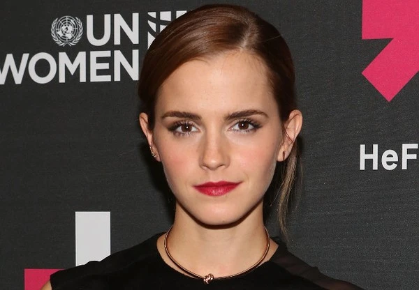 Cảnh báo nguy cơ mã độc ẩn trong video “nóng” của Emma Watson