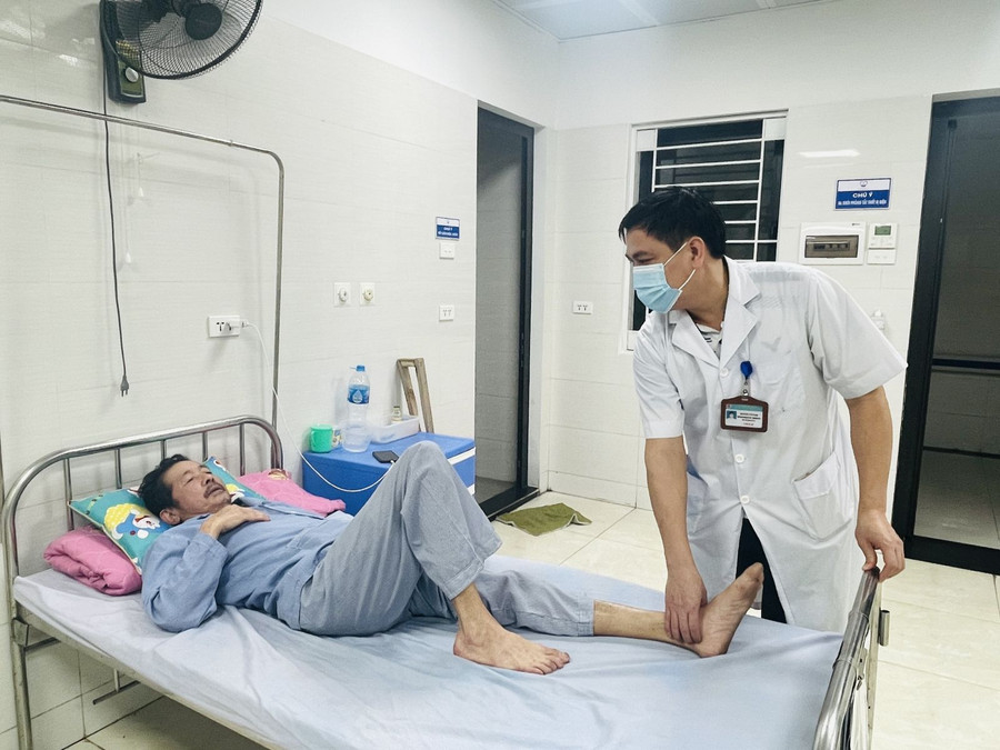 Bệnh nhân được chăm sóc và điều trị tại Bệnh viện Đa khoa tỉnh Bắc Giang. Ảnh: BVCC. Bệnh nhân được chăm sóc và điều trị tại Bệnh viện Đa khoa tỉnh Bắc Giang. Ảnh: BVCC.