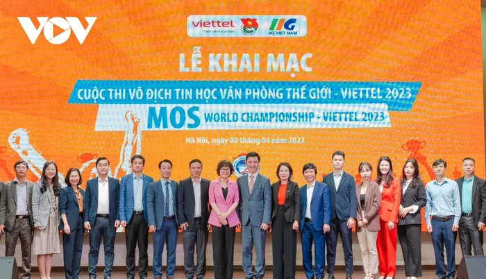 Theo BTC, có gần 2.200 thí sinh xuất sắc được tuyển chọn từ 240 đội tuyển. Theo BTC, có gần 2.200 thí sinh xuất sắc được tuyển chọn từ 240 đội tuyển.
